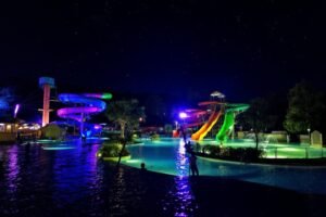 Parc aquatique nocturne Périgord : horaires et infos pratiques